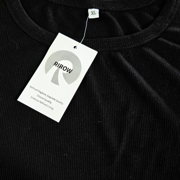 Black Ribbed Sleeveless Fitted Tank Top - XLarge - Picture 2 of 4